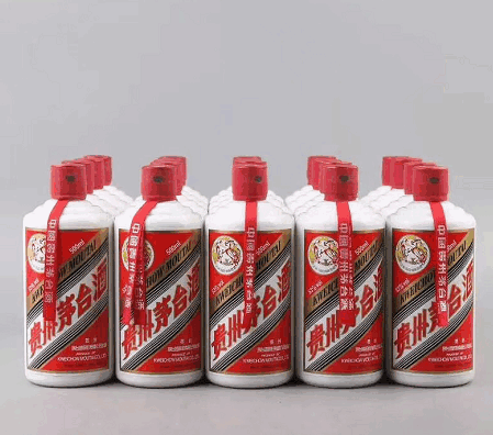 类乌齐名酒回收